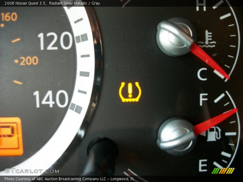 Radiant Silver Metallic / Gray 2008 Nissan Quest 3.5