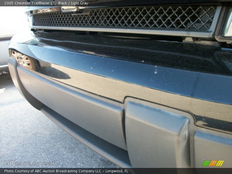 Black / Light Gray 2005 Chevrolet TrailBlazer LT