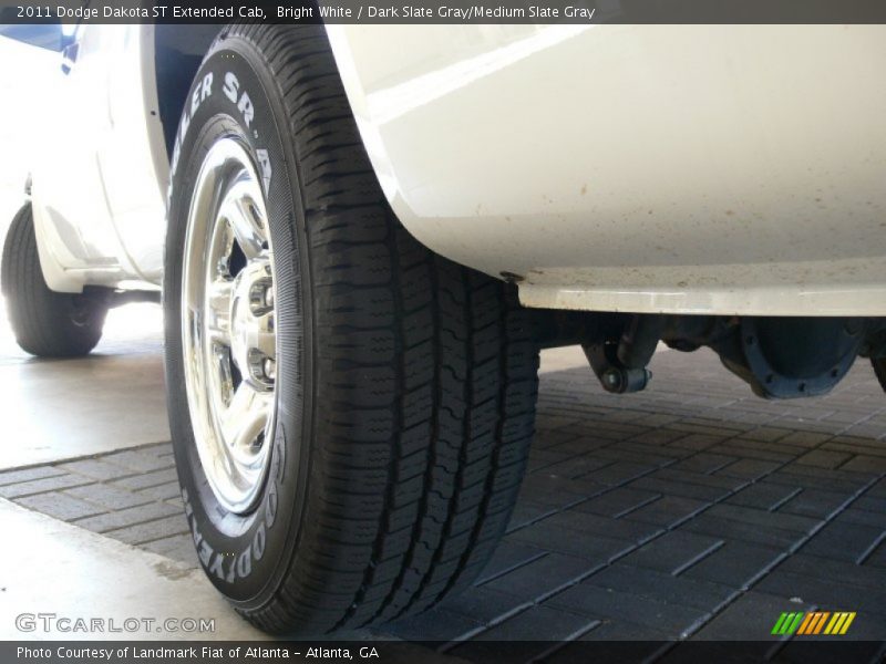Bright White / Dark Slate Gray/Medium Slate Gray 2011 Dodge Dakota ST Extended Cab