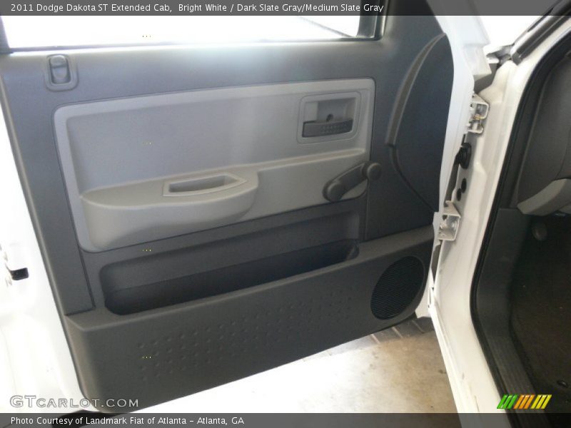 Bright White / Dark Slate Gray/Medium Slate Gray 2011 Dodge Dakota ST Extended Cab