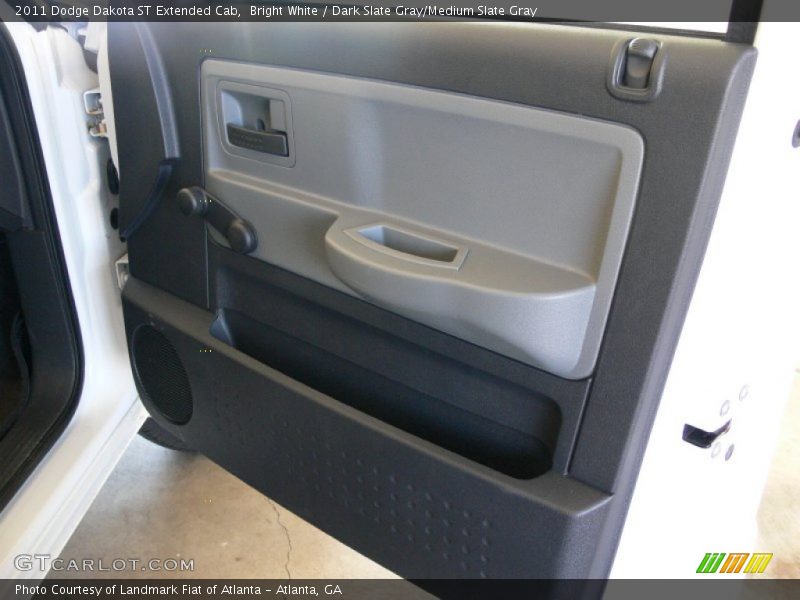 Bright White / Dark Slate Gray/Medium Slate Gray 2011 Dodge Dakota ST Extended Cab