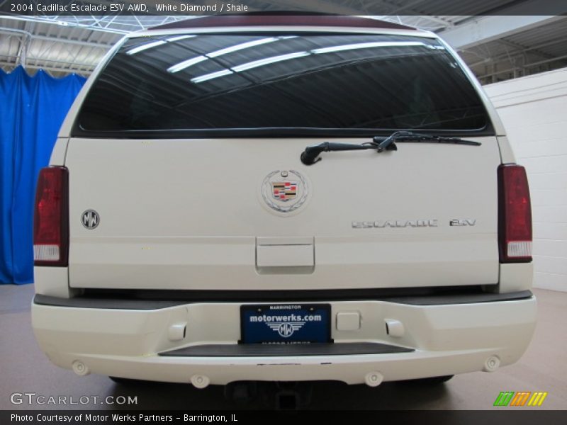 White Diamond / Shale 2004 Cadillac Escalade ESV AWD