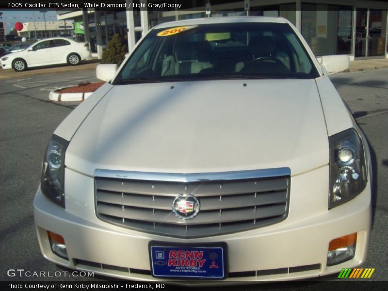 White Diamond / Light Gray/Ebony 2005 Cadillac CTS Sedan