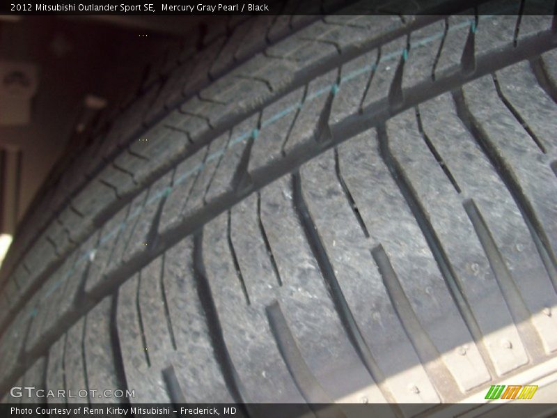 Mercury Gray Pearl / Black 2012 Mitsubishi Outlander Sport SE