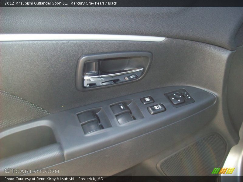 Mercury Gray Pearl / Black 2012 Mitsubishi Outlander Sport SE