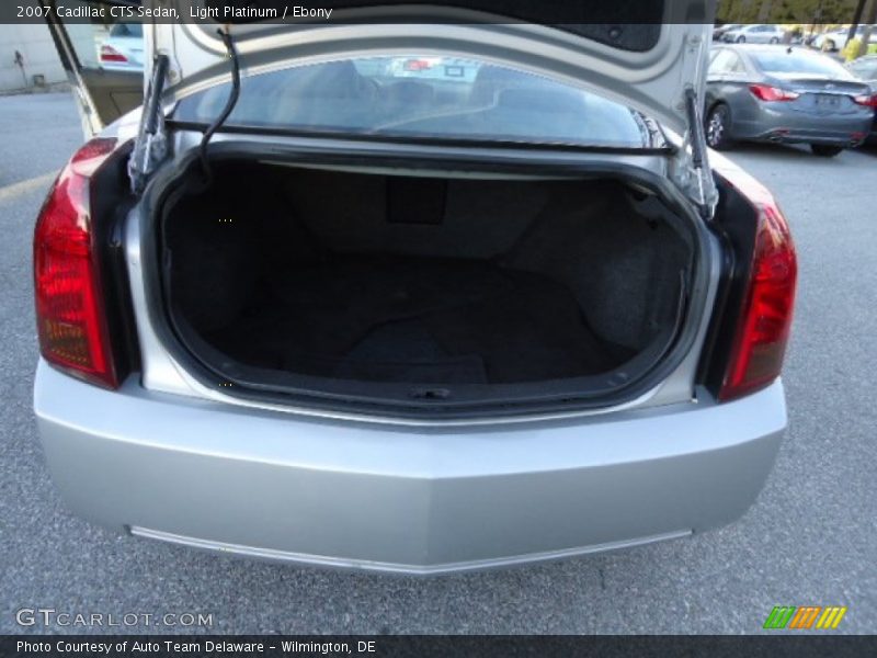 Light Platinum / Ebony 2007 Cadillac CTS Sedan