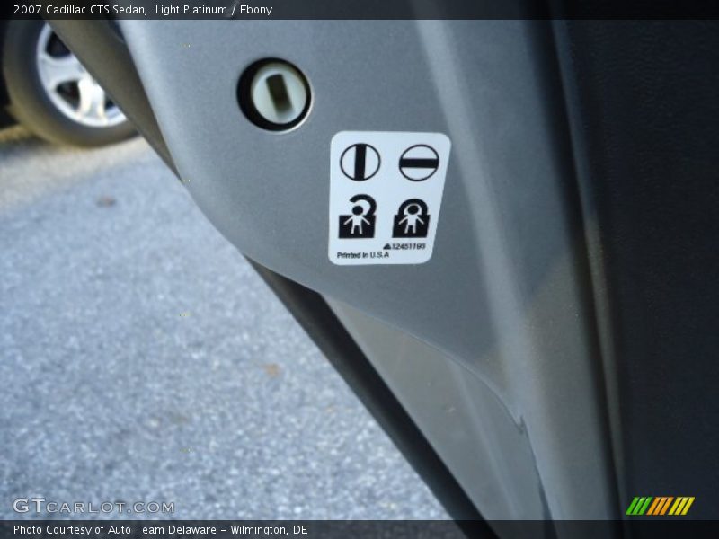 Light Platinum / Ebony 2007 Cadillac CTS Sedan