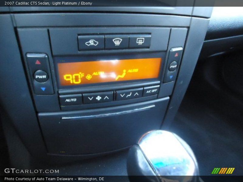 Light Platinum / Ebony 2007 Cadillac CTS Sedan