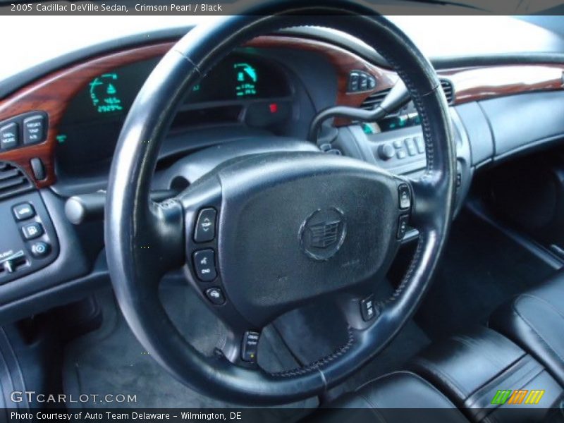 Crimson Pearl / Black 2005 Cadillac DeVille Sedan