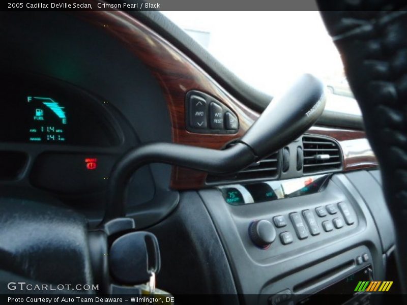 Crimson Pearl / Black 2005 Cadillac DeVille Sedan