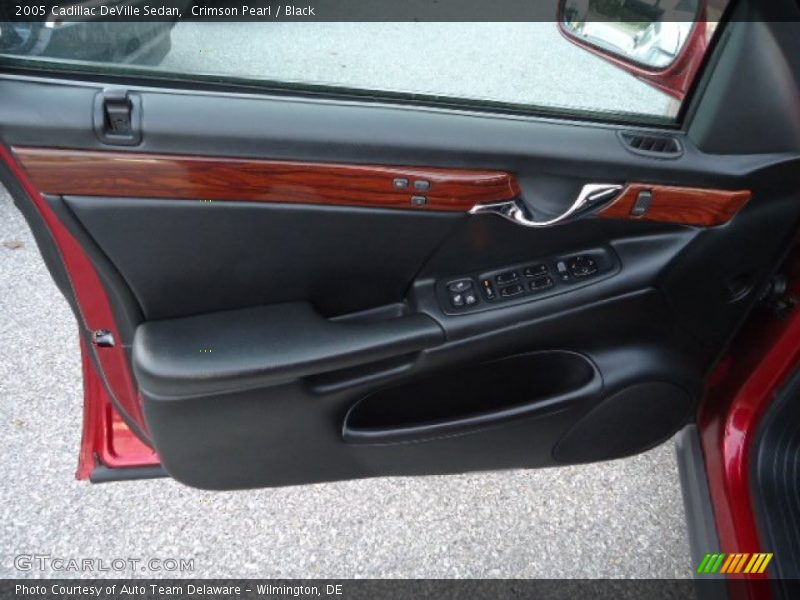 Crimson Pearl / Black 2005 Cadillac DeVille Sedan