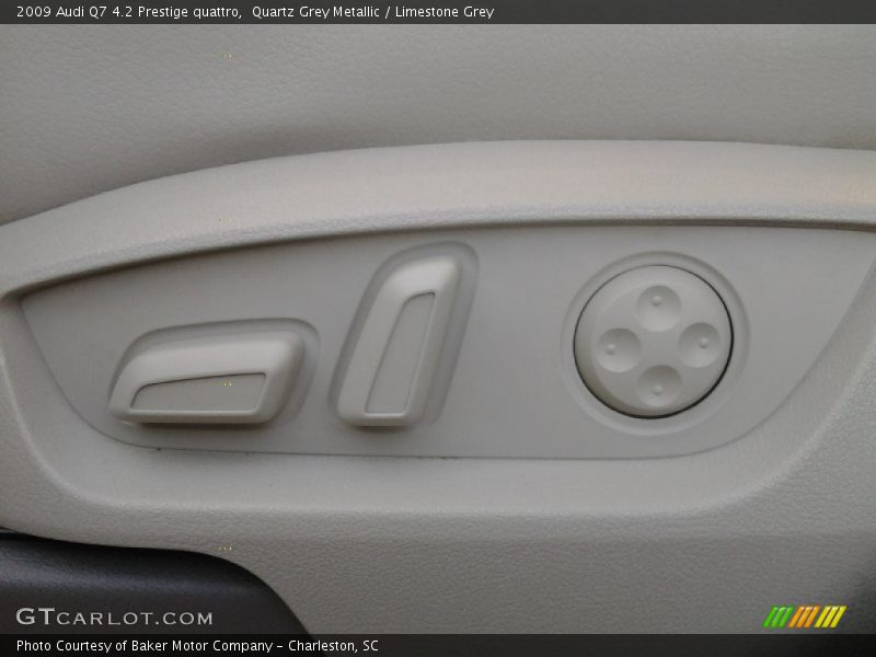 Quartz Grey Metallic / Limestone Grey 2009 Audi Q7 4.2 Prestige quattro