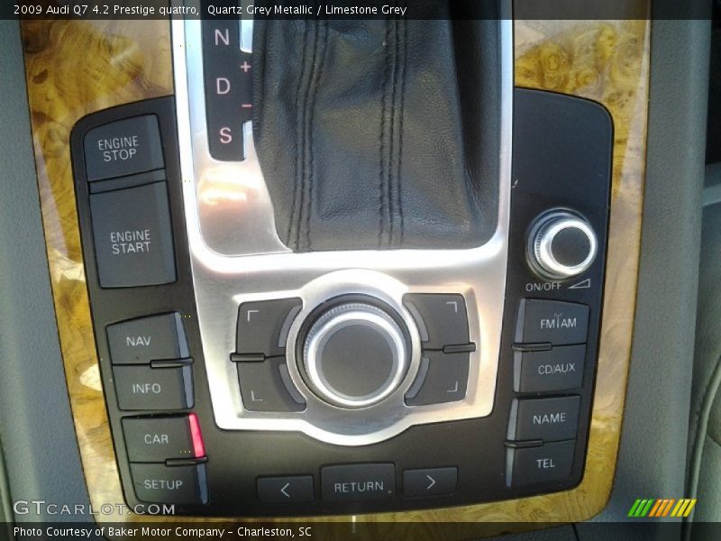 Quartz Grey Metallic / Limestone Grey 2009 Audi Q7 4.2 Prestige quattro