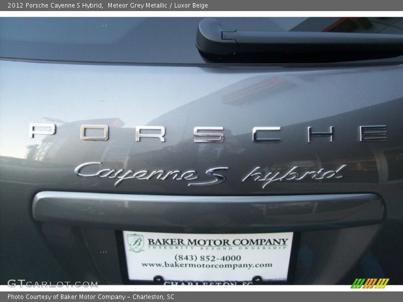 Meteor Grey Metallic / Luxor Beige 2012 Porsche Cayenne S Hybrid