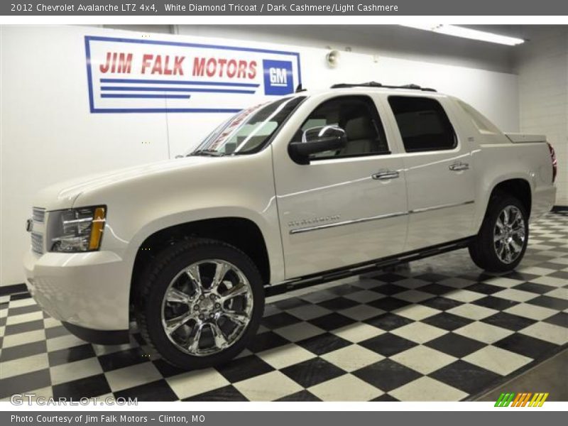 White Diamond Tricoat / Dark Cashmere/Light Cashmere 2012 Chevrolet Avalanche LTZ 4x4