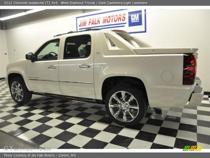 White Diamond Tricoat / Dark Cashmere/Light Cashmere 2012 Chevrolet Avalanche LTZ 4x4