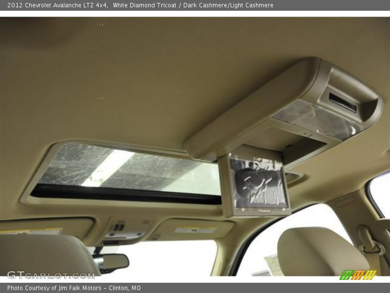 White Diamond Tricoat / Dark Cashmere/Light Cashmere 2012 Chevrolet Avalanche LTZ 4x4