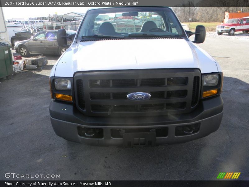 Oxford White / Medium Flint 2007 Ford F350 Super Duty XL Regular Cab