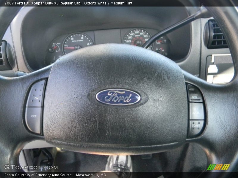 Oxford White / Medium Flint 2007 Ford F350 Super Duty XL Regular Cab
