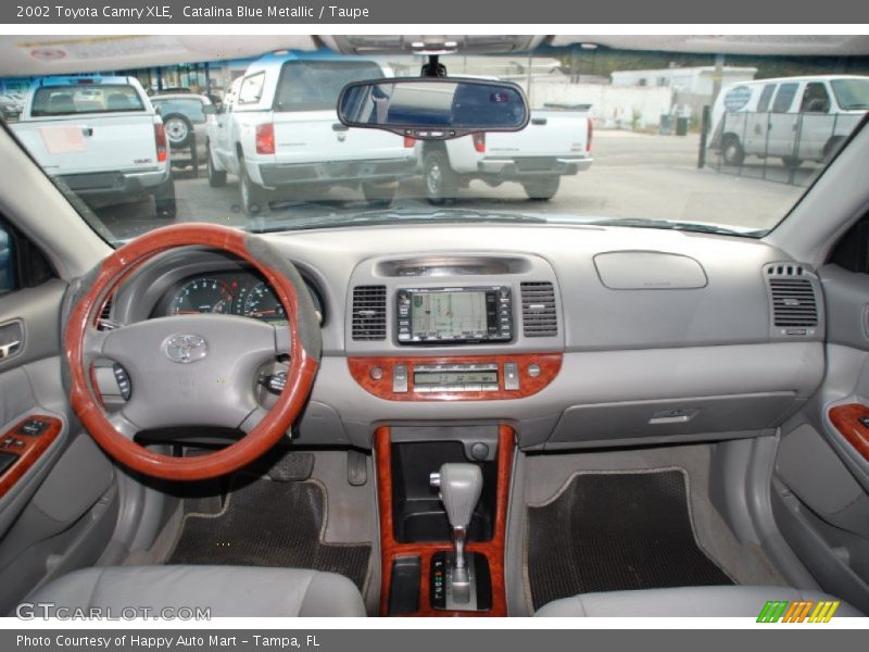 Dashboard of 2002 Camry XLE
