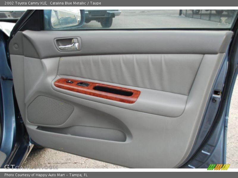 Catalina Blue Metallic / Taupe 2002 Toyota Camry XLE