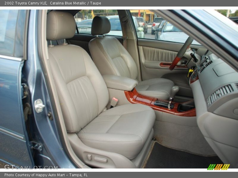 Catalina Blue Metallic / Taupe 2002 Toyota Camry XLE