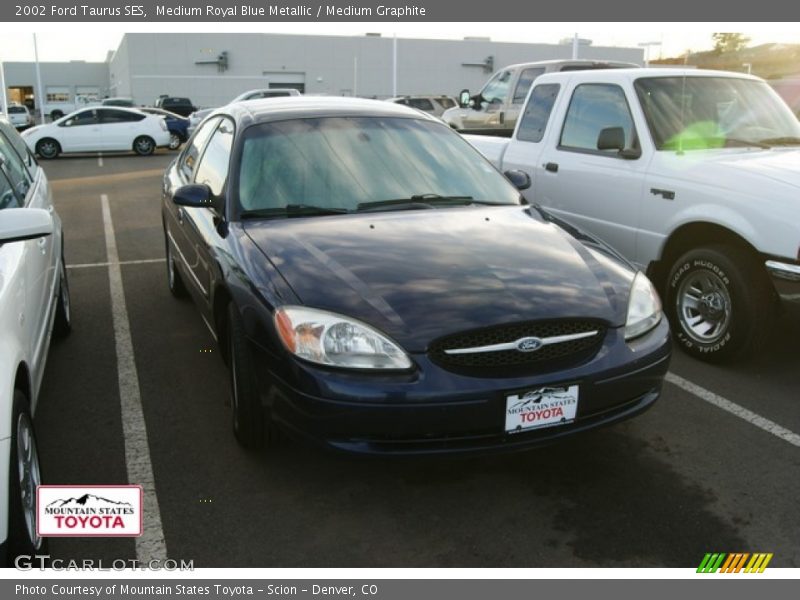 Medium Royal Blue Metallic / Medium Graphite 2002 Ford Taurus SES