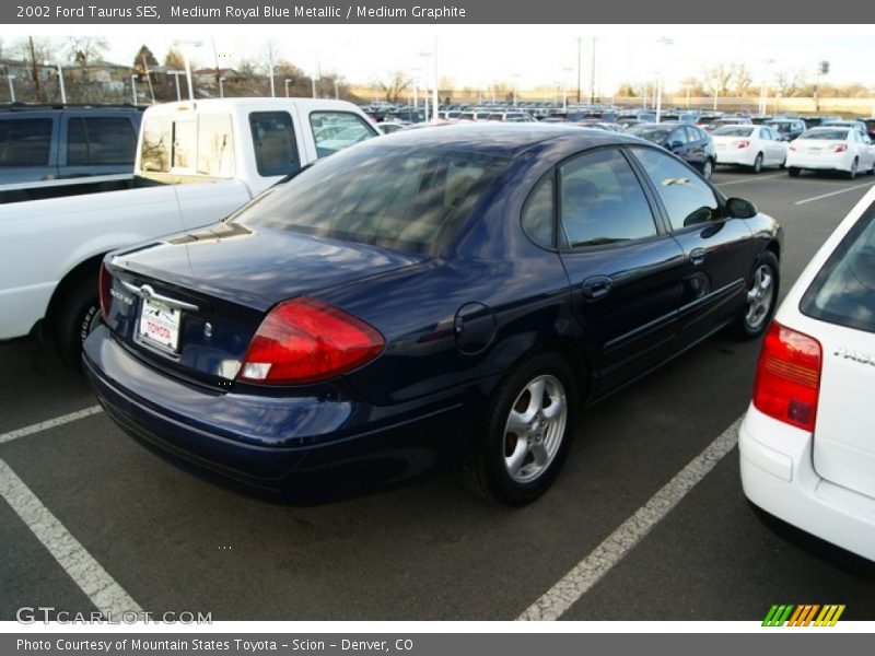 Medium Royal Blue Metallic / Medium Graphite 2002 Ford Taurus SES