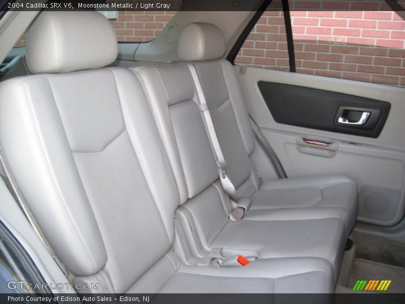 Moonstone Metallic / Light Gray 2004 Cadillac SRX V6