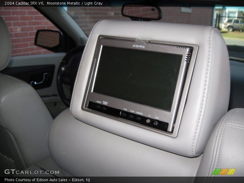 Moonstone Metallic / Light Gray 2004 Cadillac SRX V6