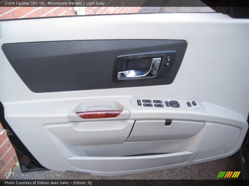 Moonstone Metallic / Light Gray 2004 Cadillac SRX V6