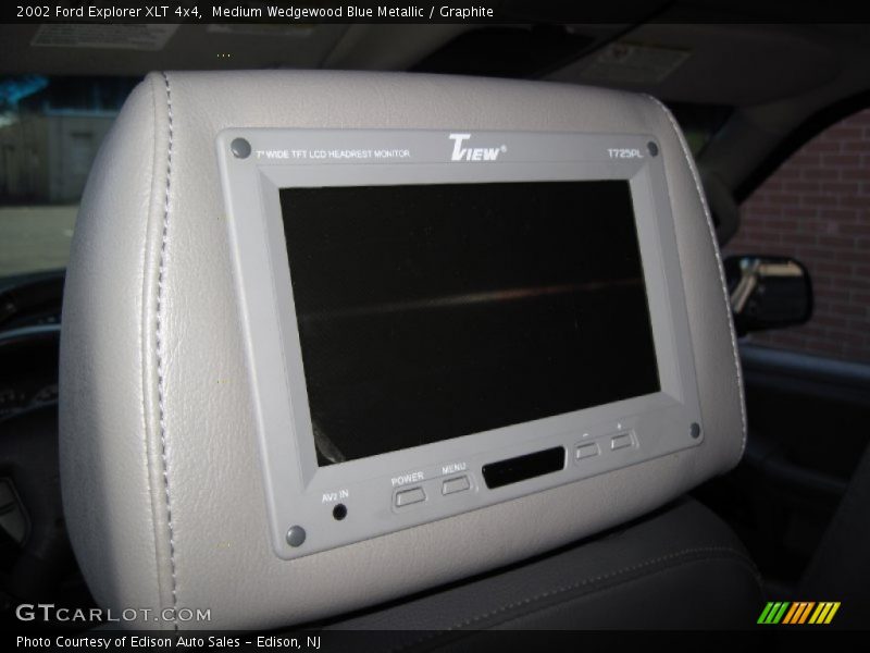 Medium Wedgewood Blue Metallic / Graphite 2002 Ford Explorer XLT 4x4