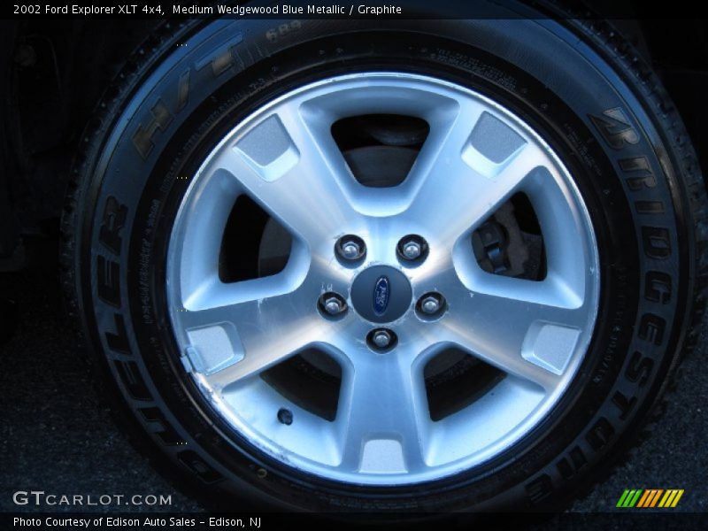  2002 Explorer XLT 4x4 Wheel