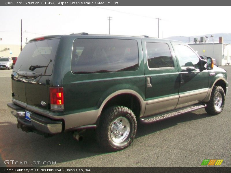 Aspen Green Metallic / Medium Flint 2005 Ford Excursion XLT 4x4