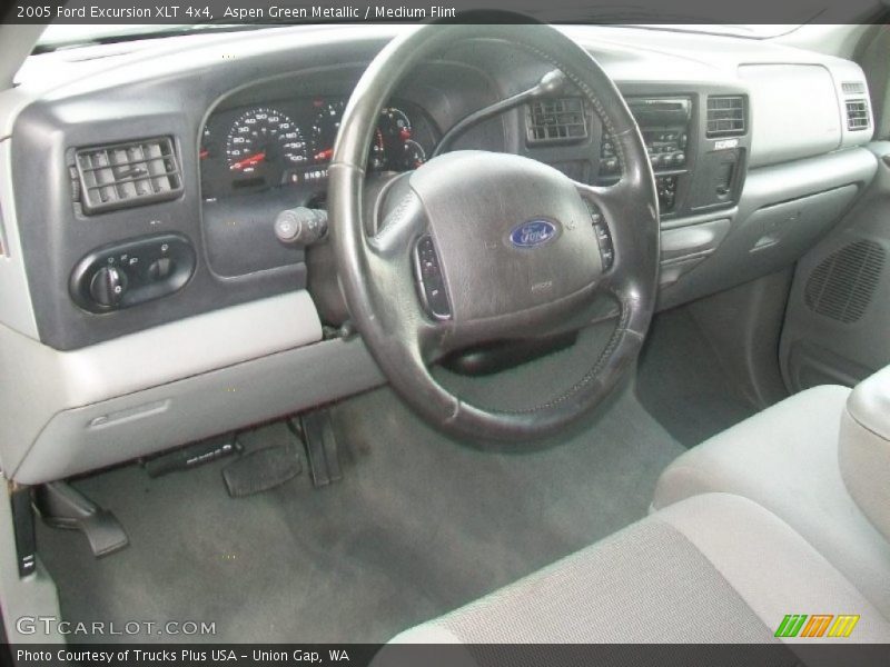 Aspen Green Metallic / Medium Flint 2005 Ford Excursion XLT 4x4