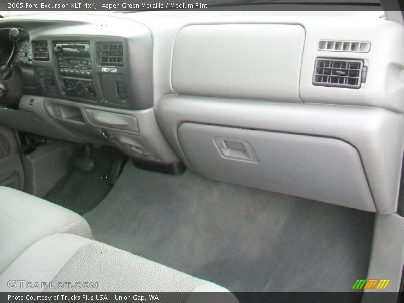 Aspen Green Metallic / Medium Flint 2005 Ford Excursion XLT 4x4