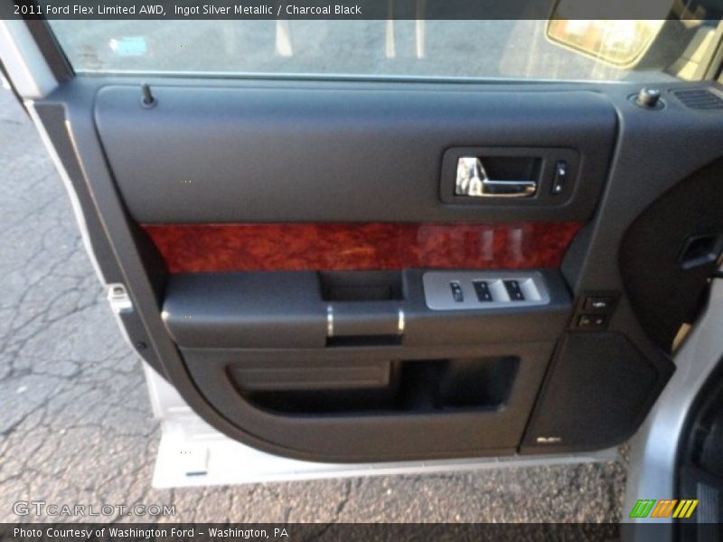Ingot Silver Metallic / Charcoal Black 2011 Ford Flex Limited AWD