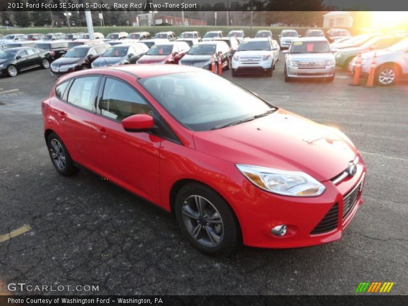 Race Red / Two-Tone Sport 2012 Ford Focus SE Sport 5-Door