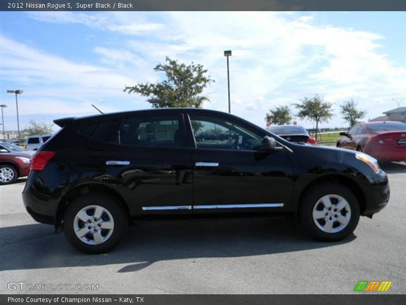 Super Black / Black 2012 Nissan Rogue S