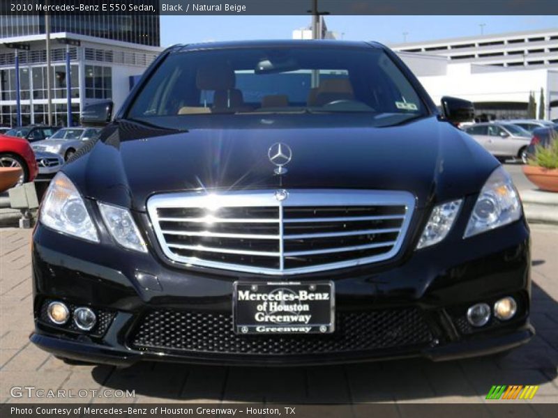 Black / Natural Beige 2010 Mercedes-Benz E 550 Sedan