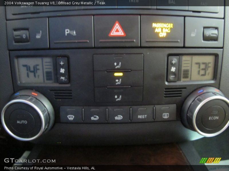 Offroad Grey Metallic / Teak 2004 Volkswagen Touareg V8