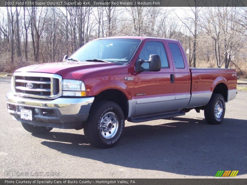 Toreador Red Metallic / Medium Flint 2002 Ford F350 Super Duty XLT SuperCab 4x4