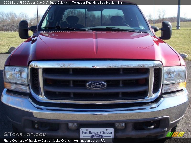 Toreador Red Metallic / Medium Flint 2002 Ford F350 Super Duty XLT SuperCab 4x4