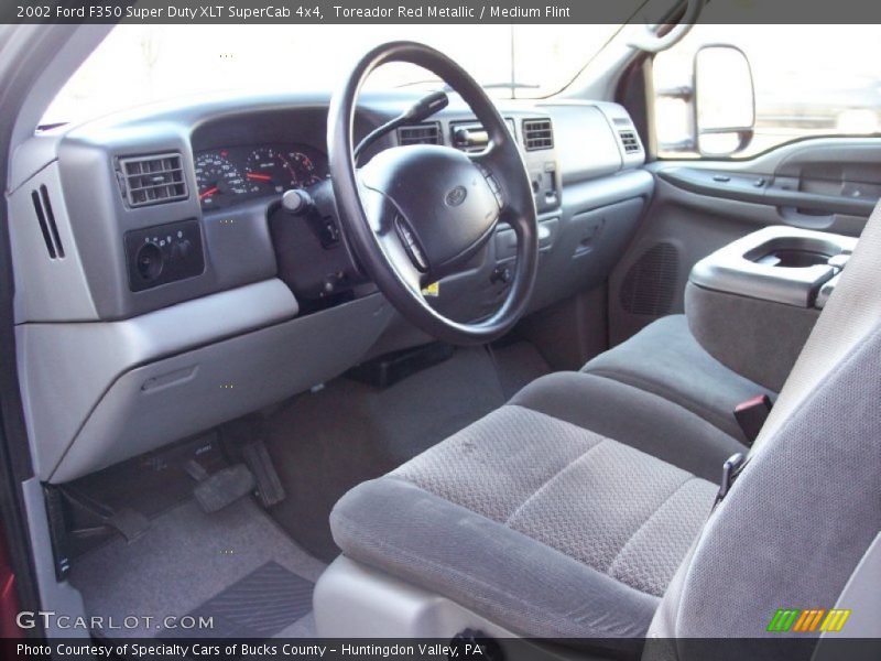  2002 F350 Super Duty XLT SuperCab 4x4 Medium Flint Interior