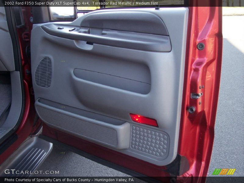 Toreador Red Metallic / Medium Flint 2002 Ford F350 Super Duty XLT SuperCab 4x4