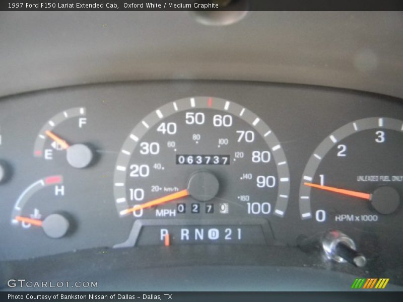 Oxford White / Medium Graphite 1997 Ford F150 Lariat Extended Cab