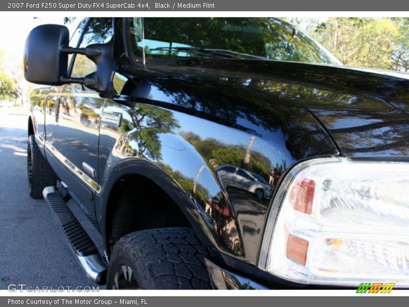 Black / Medium Flint 2007 Ford F250 Super Duty FX4 SuperCab 4x4