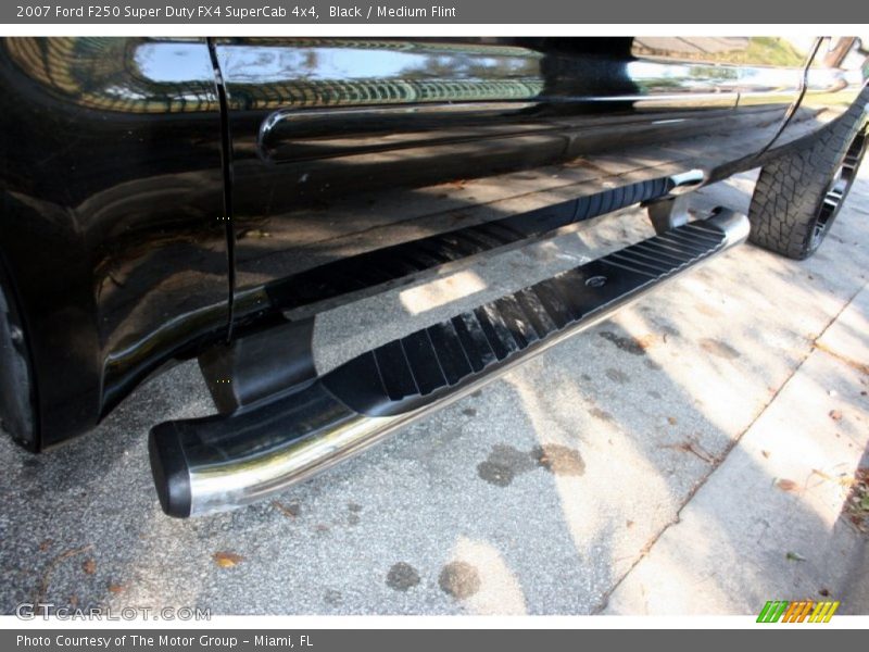 Black / Medium Flint 2007 Ford F250 Super Duty FX4 SuperCab 4x4