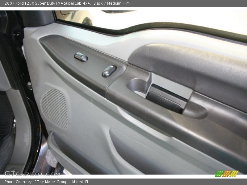 Black / Medium Flint 2007 Ford F250 Super Duty FX4 SuperCab 4x4