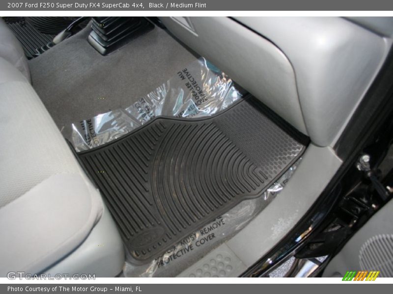 Black / Medium Flint 2007 Ford F250 Super Duty FX4 SuperCab 4x4